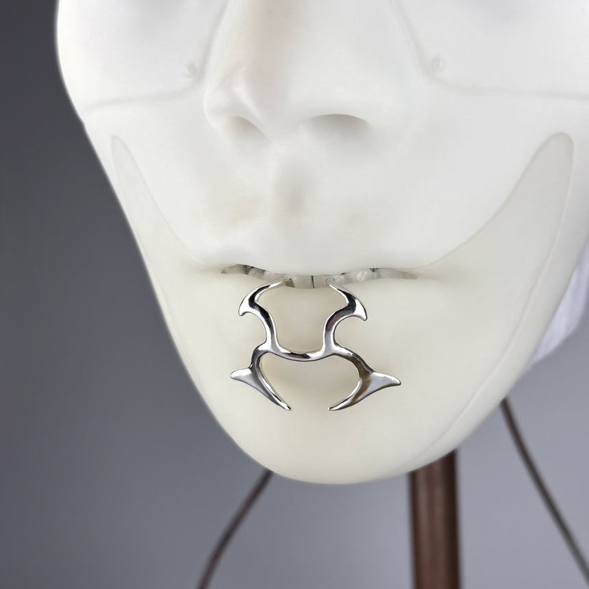 Lip Cuff "L-1"