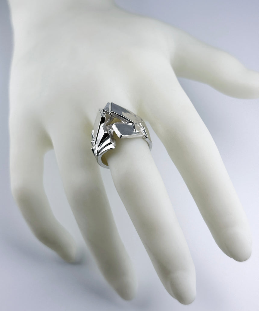 Ring "Deconstruct"